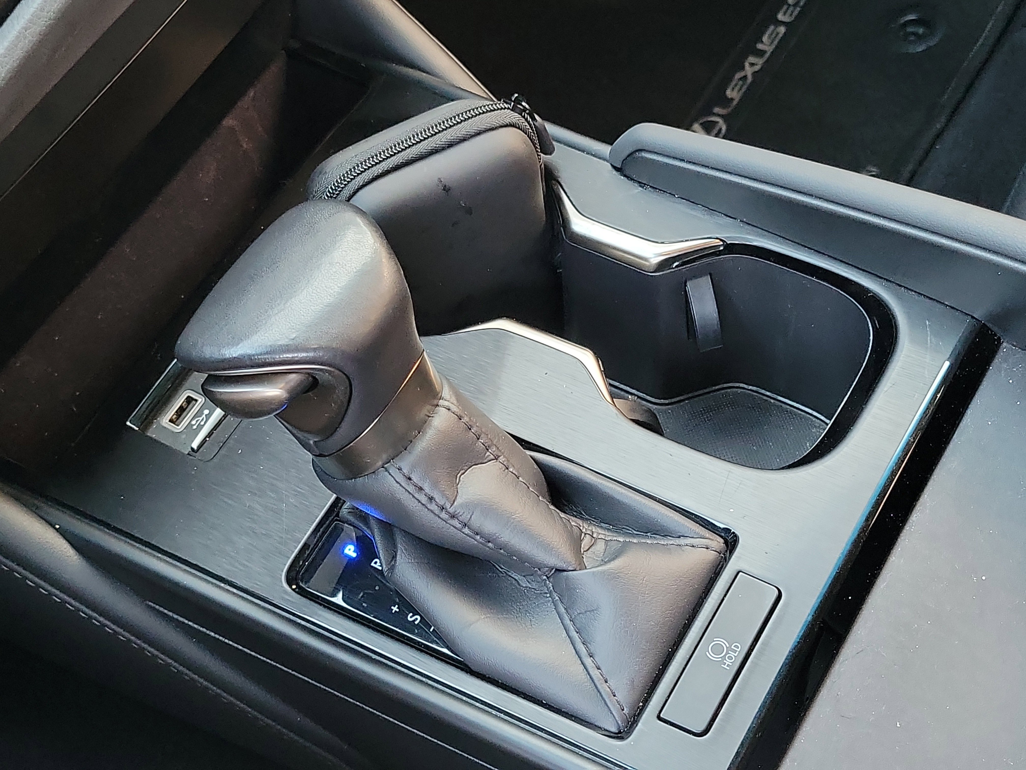 Used 2024 Lexus ES 350 w/ Accessory Package (Z1) image 16