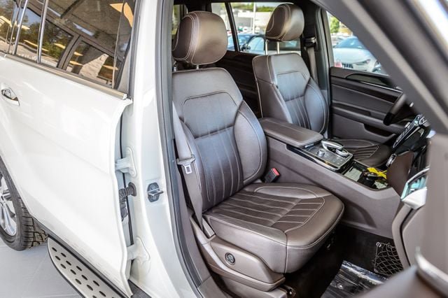Used 2018 Mercedes-Benz GLS 450 4MATIC w/ Premium Package image 47