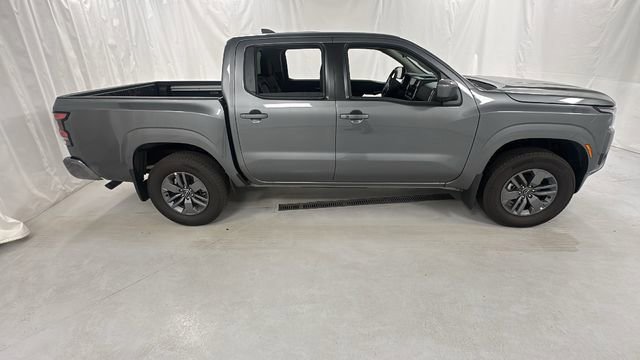 New 2026 Nissan Frontier SV w/ SV Convenience Package image 2