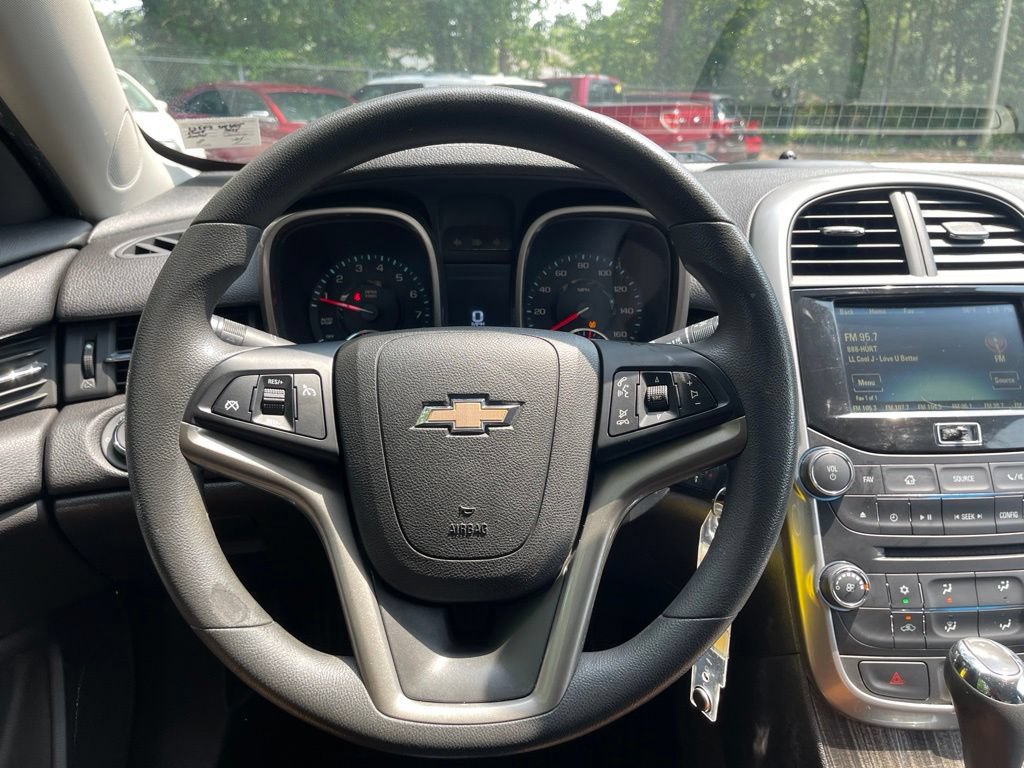 Used 2015 Chevrolet Malibu LT w/ Power Convenience Package FWD image 17