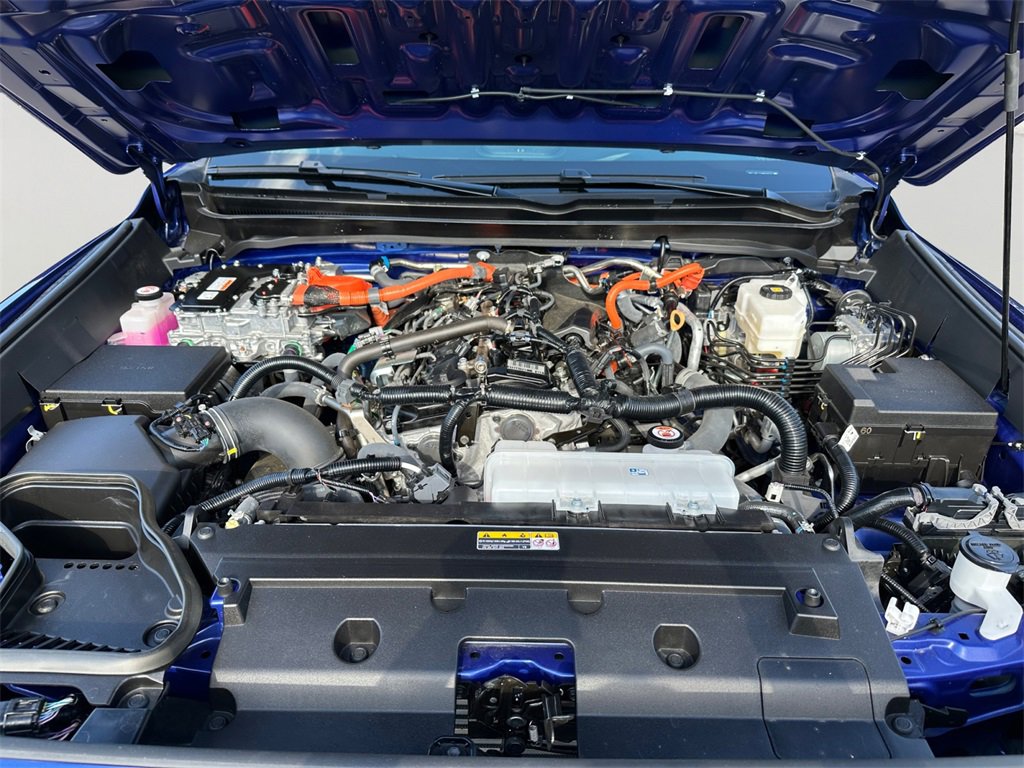 Used 2024 Toyota Tacoma TRD Sport image 9