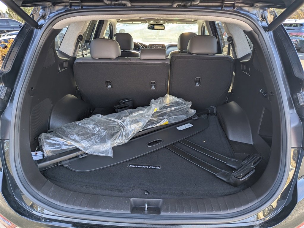 Used 2020 Hyundai Santa Fe SEL image 16