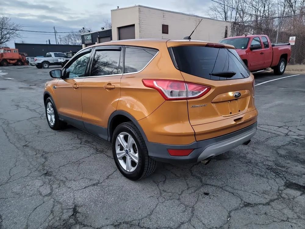 Used 2016 Ford Escape SE image 7