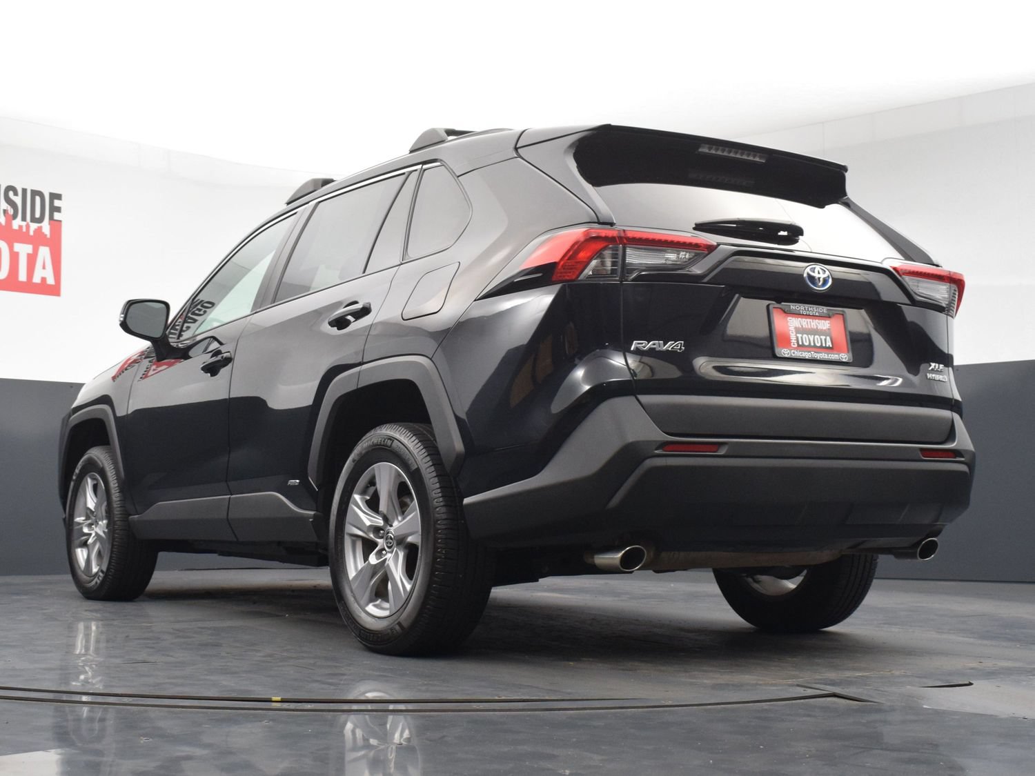 Used 2022 Toyota RAV4 XLE w/ Convenience Package AWD/4WD image 28