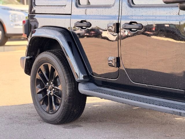 Used 2023 Jeep Wrangler Unlimited Sahara w/ Cold Weather Group image 5