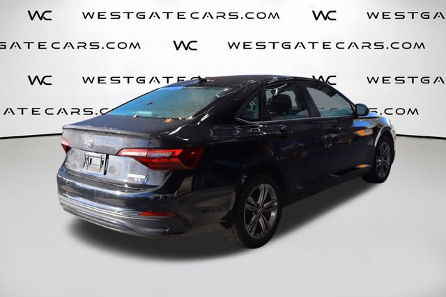 Used 2022 Volkswagen Jetta SE image 38