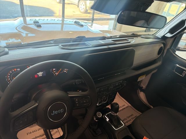 New 2026 Jeep Gladiator Sport AWD/4WD image 14