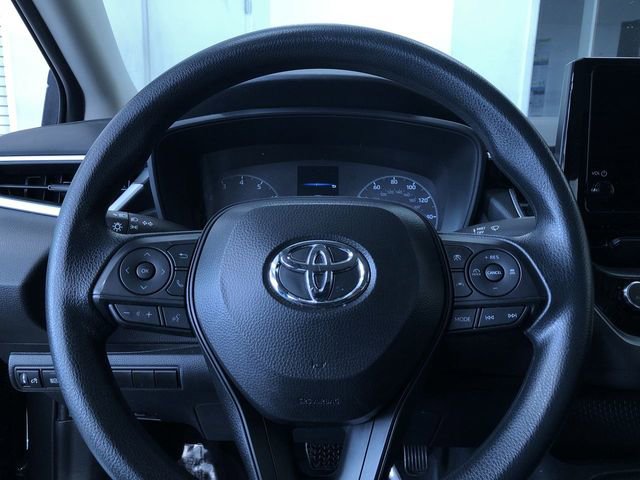 Certified 2025 Toyota Corolla LE image 24