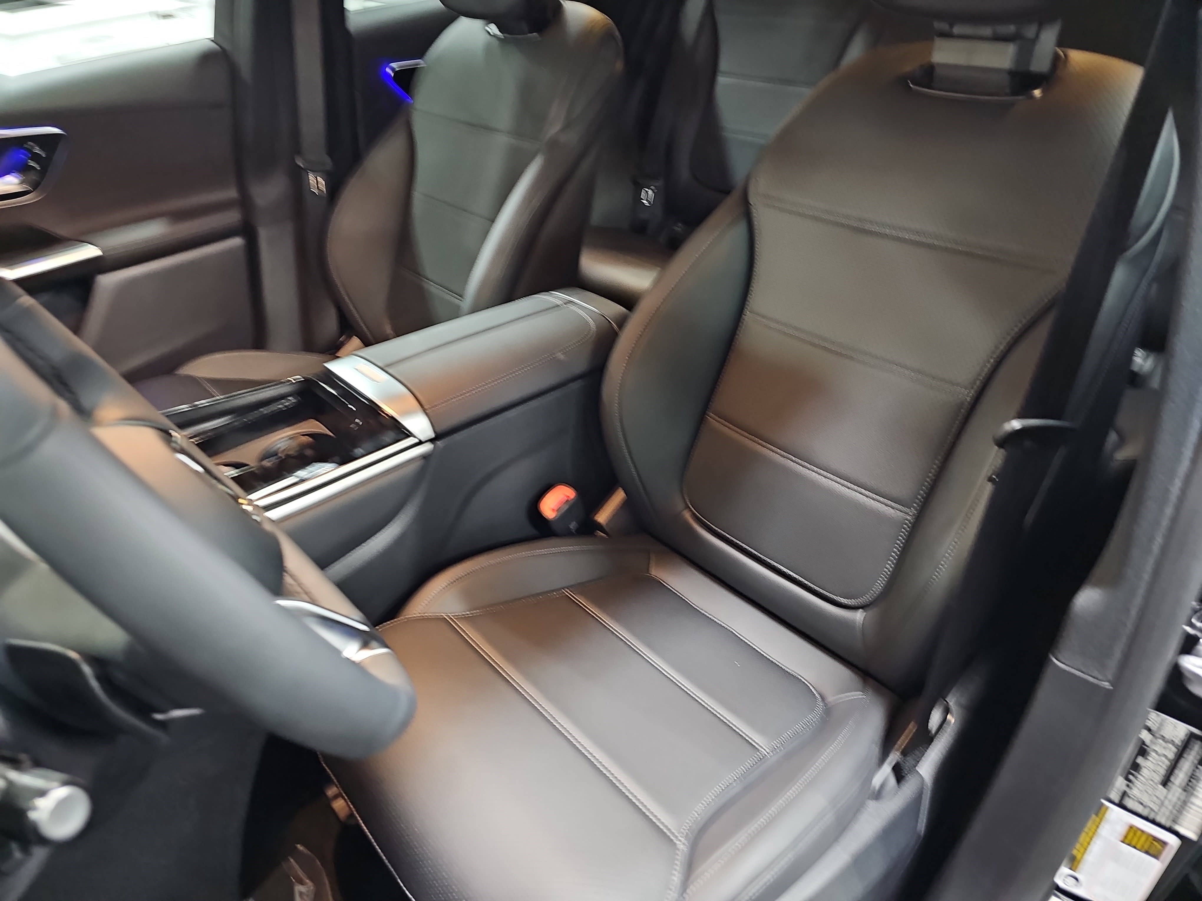 New 2026 Mercedes-Benz GLC 300 4MATIC image 16