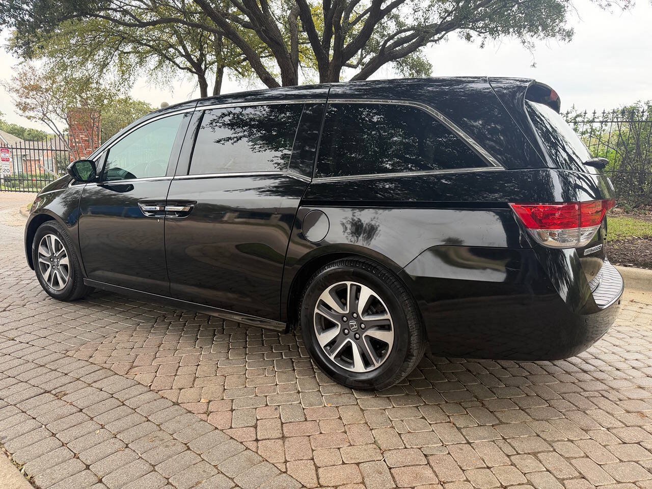 Used 2014 Honda Odyssey Touring image 6