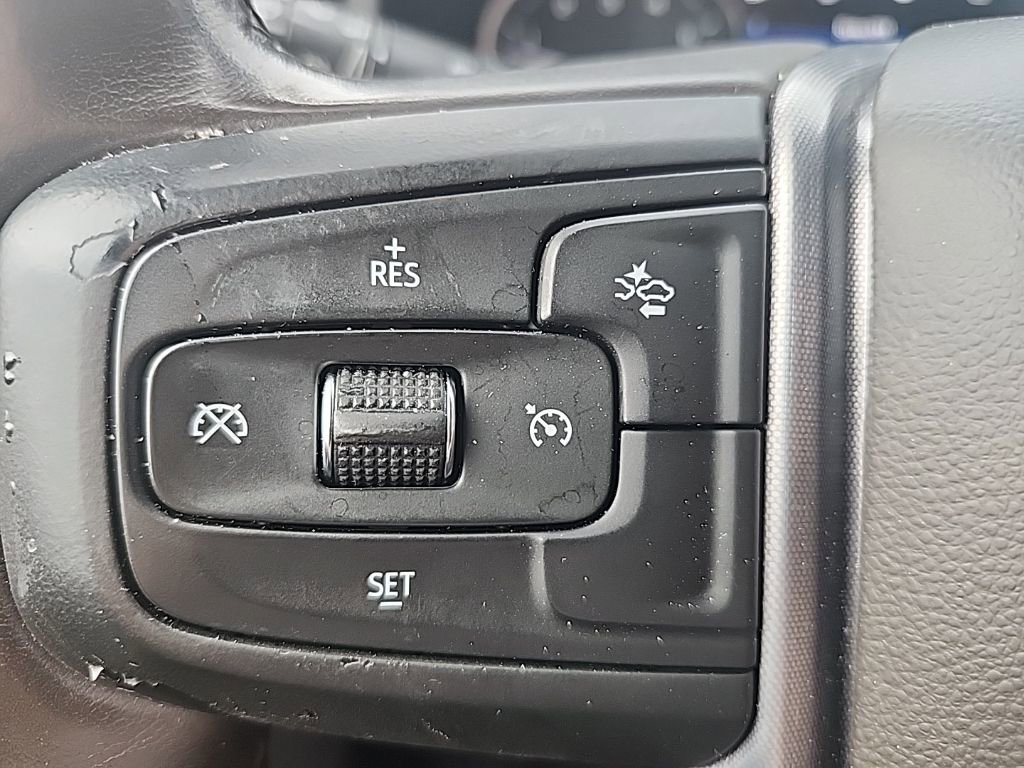 Used 2021 GMC Yukon XL SLT image 32