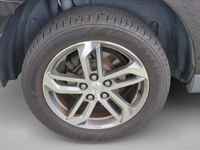 Used 2016 Chevrolet Equinox LTZ w/ Enhanced Convenience Package FWD image 20
