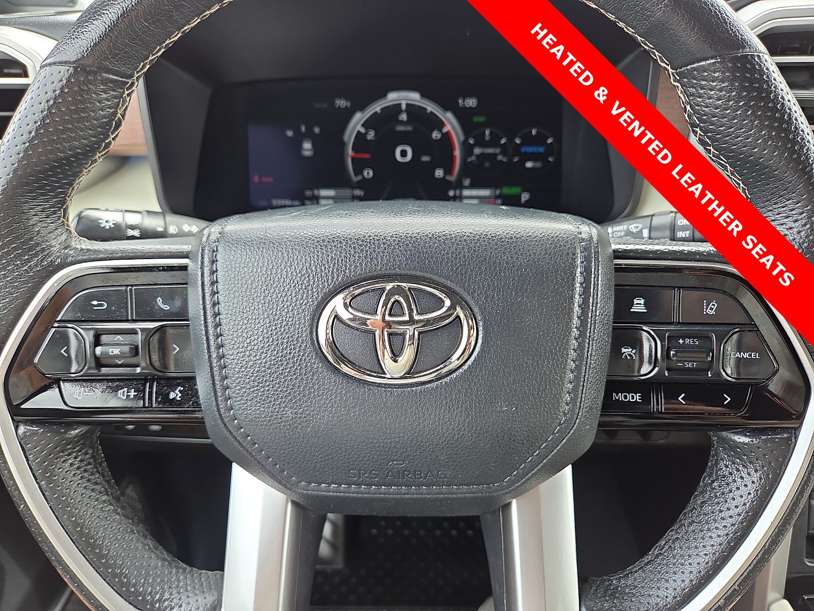 Used 2023 Toyota Sequoia Capstone AWD/4WD image 24