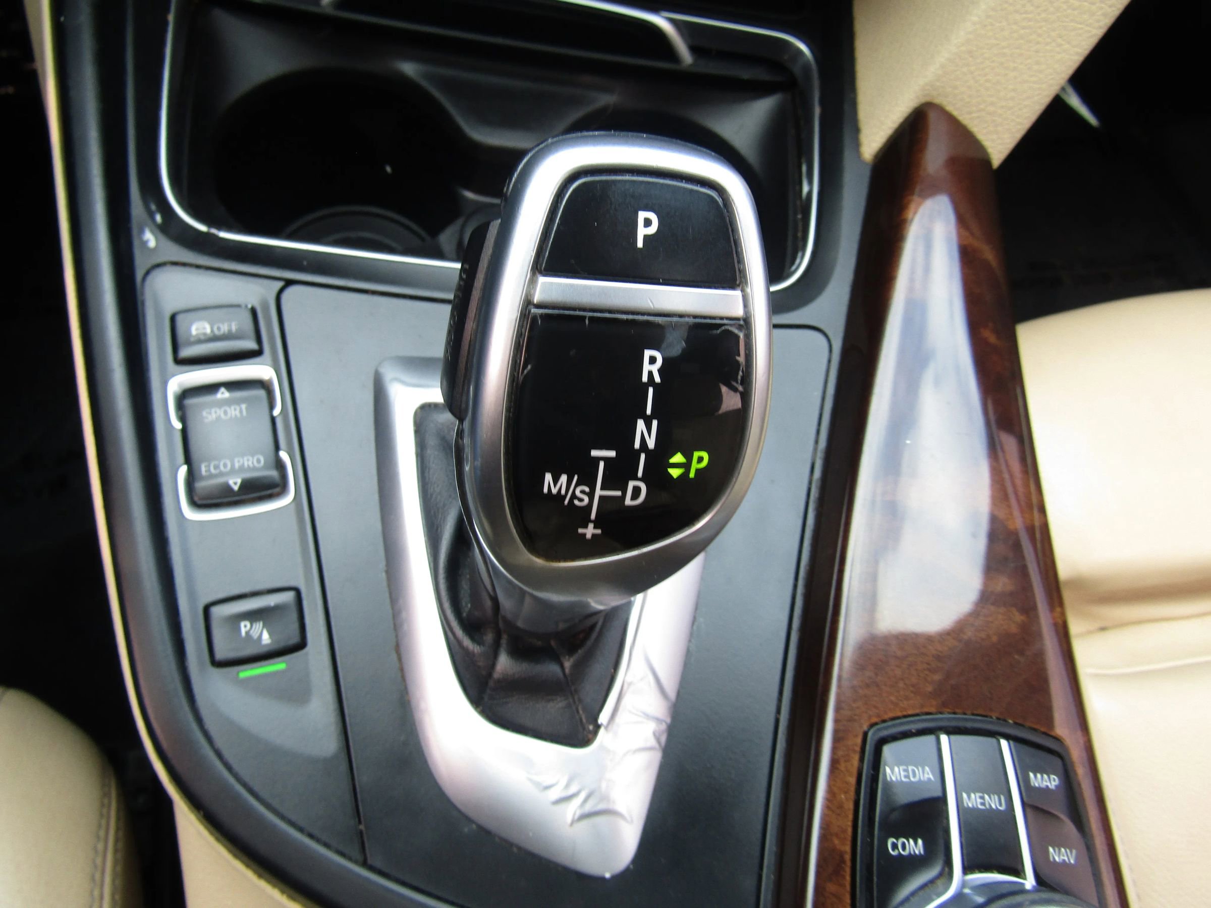 Used 2018 BMW 330i xDrive Sedan w/ Premium Package image 31