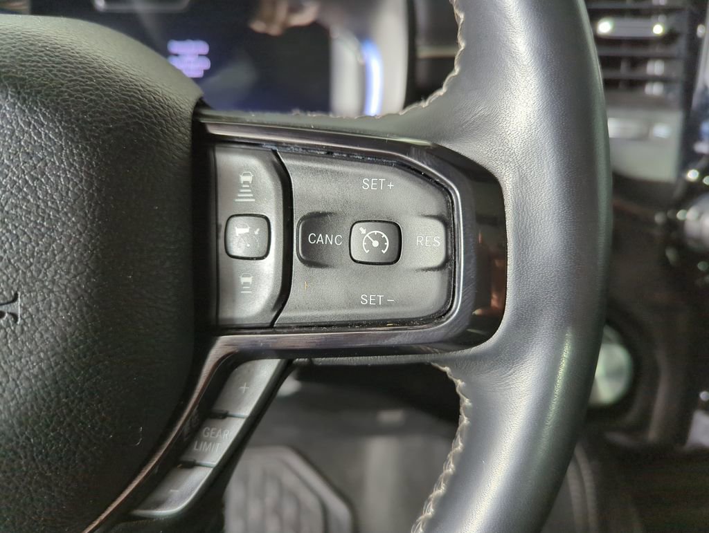 Used 2024 RAM 1500 Limited image 28