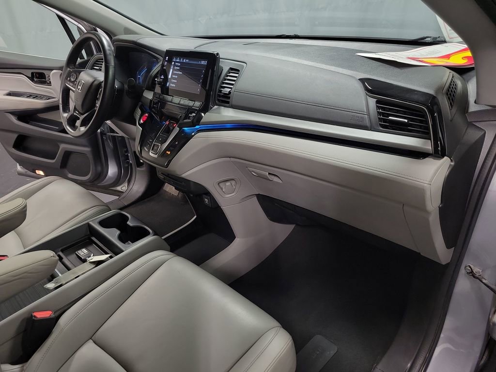 Used 2023 Honda Odyssey Touring image 27