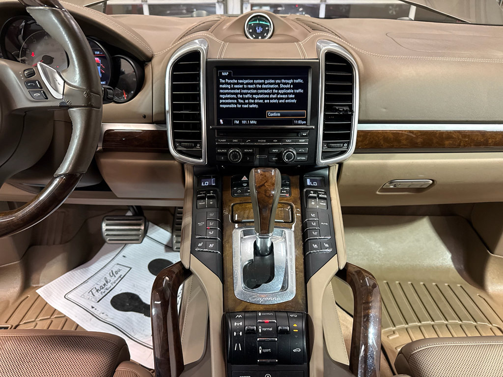 Used 2012 Porsche Cayenne S AWD/4WD image 20