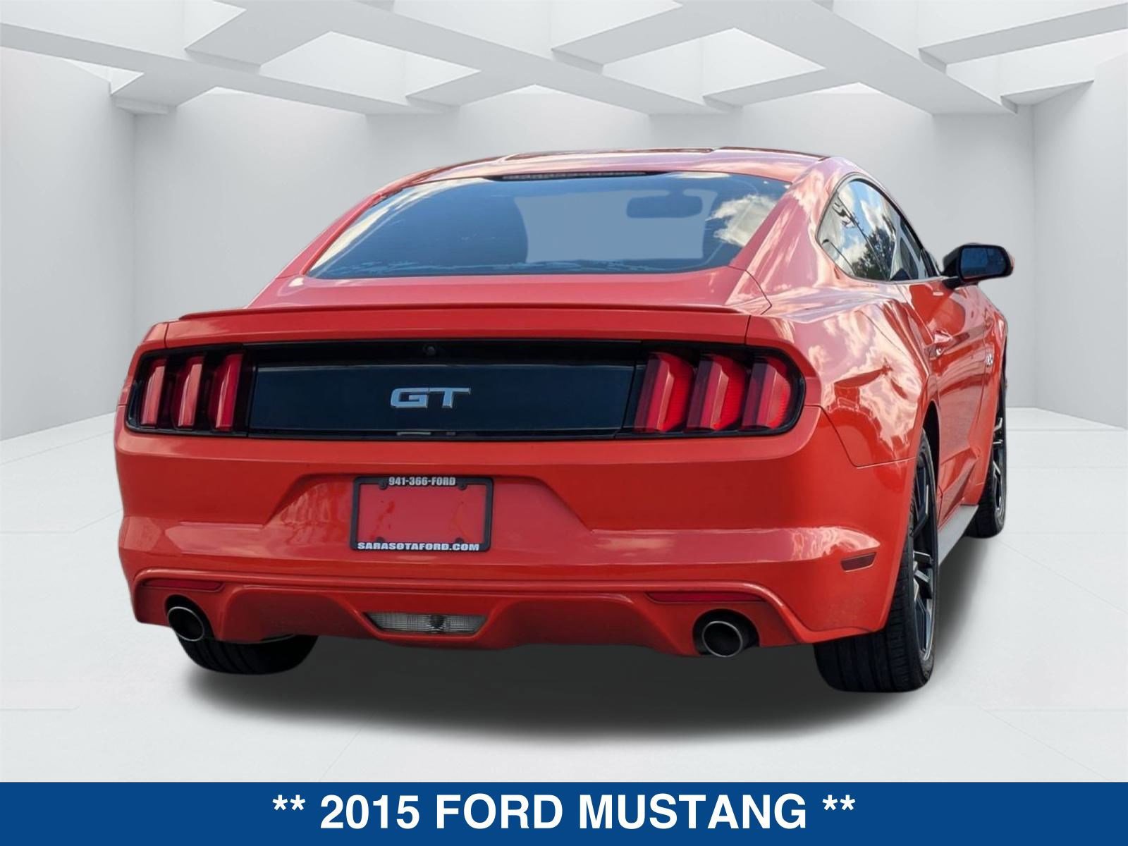 Used 2015 Ford Mustang GT image 4