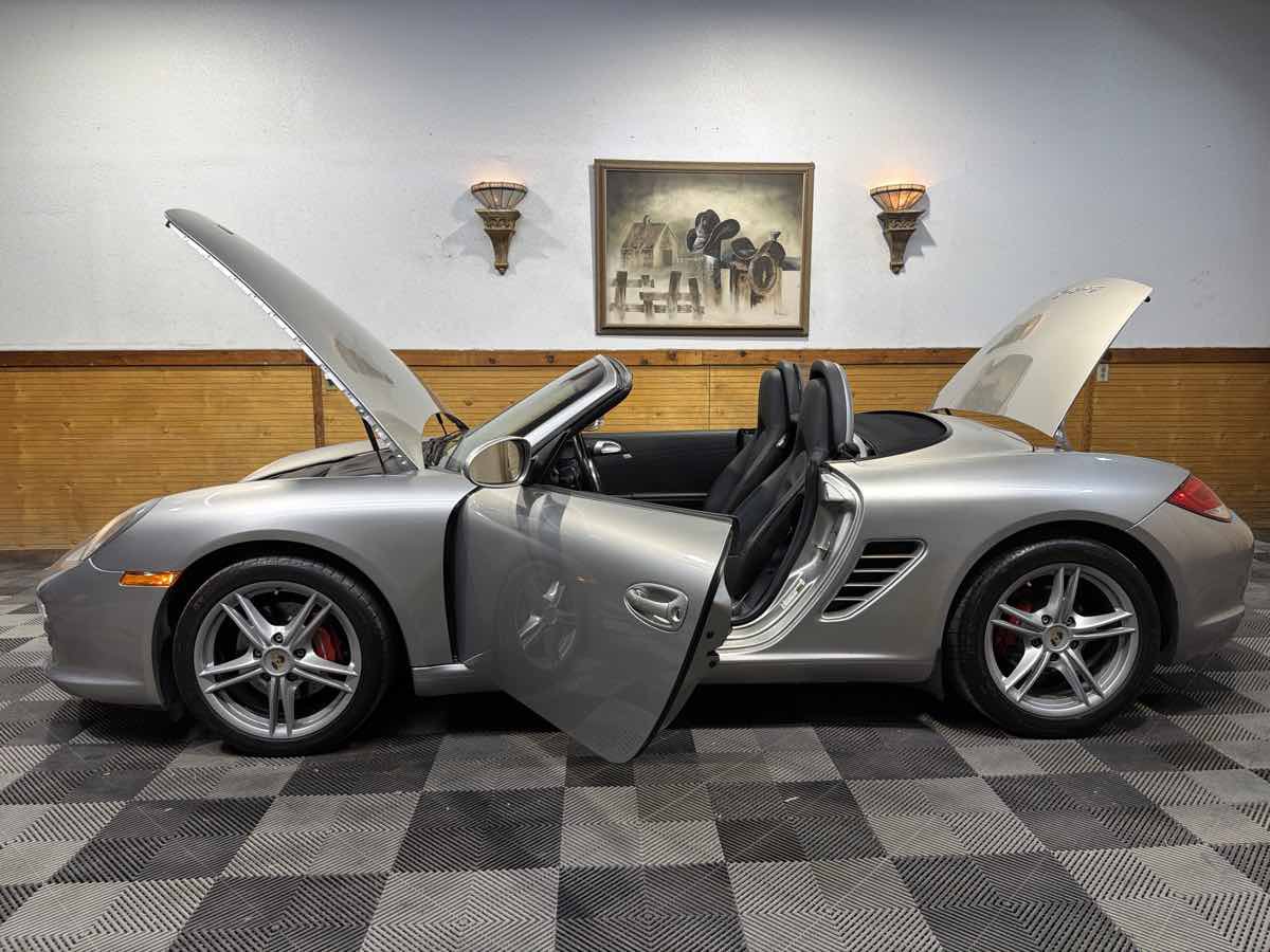 Used 2011 Porsche Boxster S RWD image 14