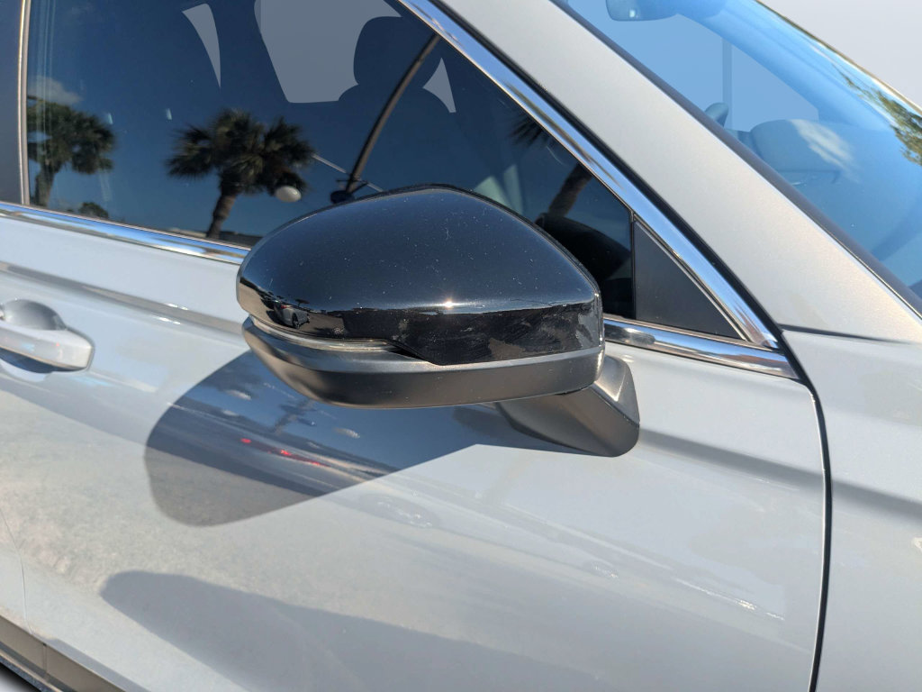 Used 2025 Honda CR-V Sport Touring image 15