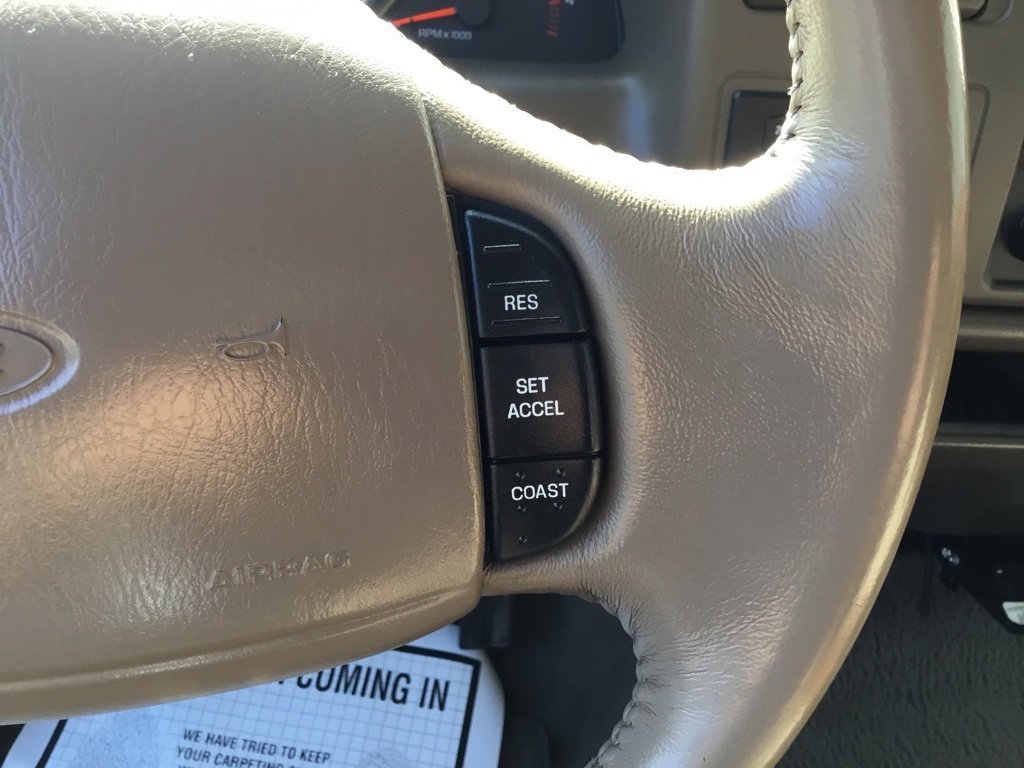 Used 2000 Ford F350 Lariat image 45