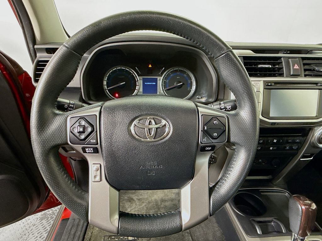 Used 2018 Toyota 4Runner Limited image 11