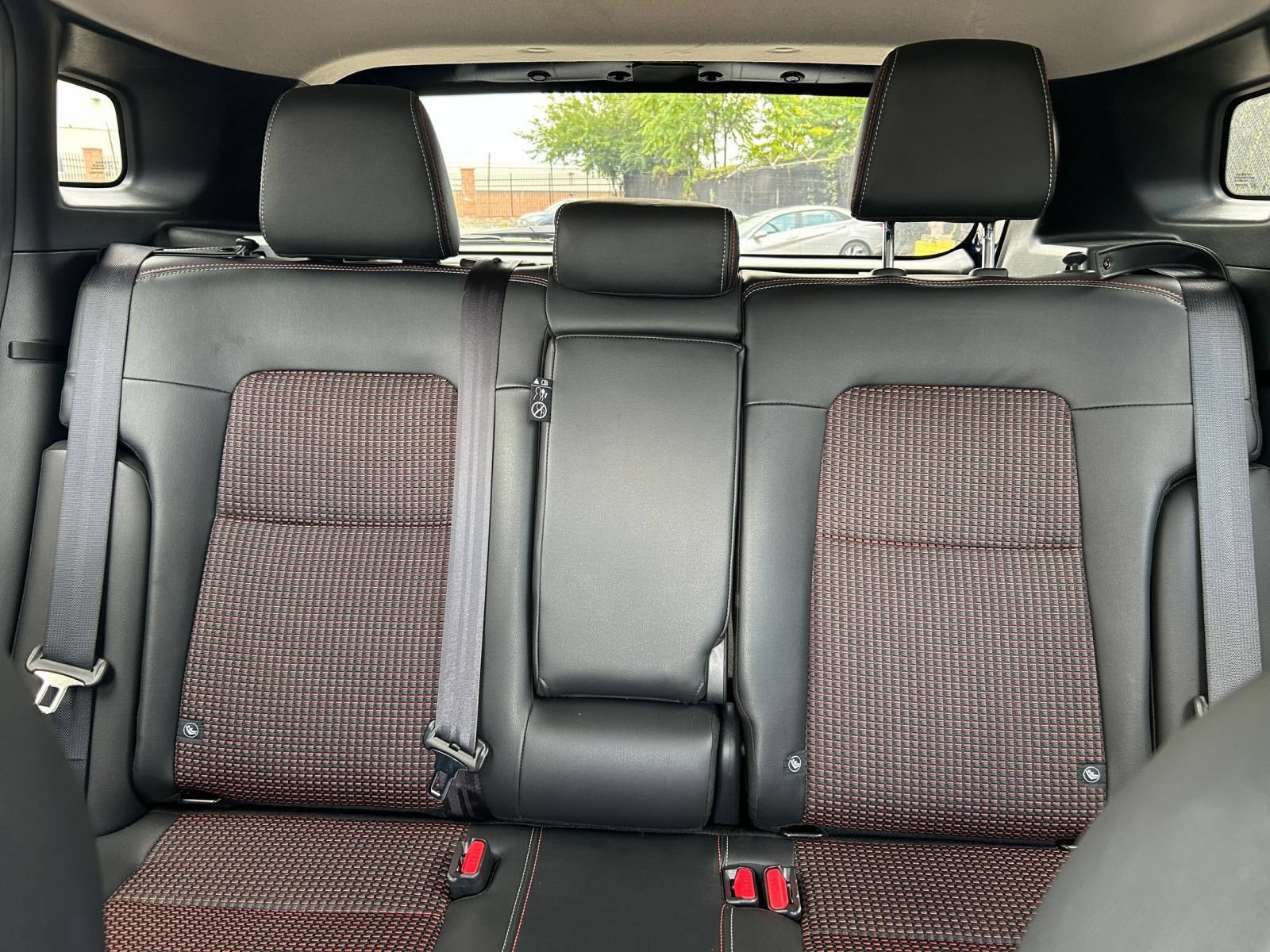 Used 2026 Nissan Kicks SR FWD image 28