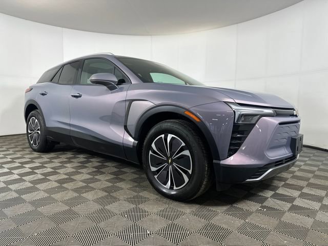 Used 2024 Chevrolet Blazer EV LT image 2