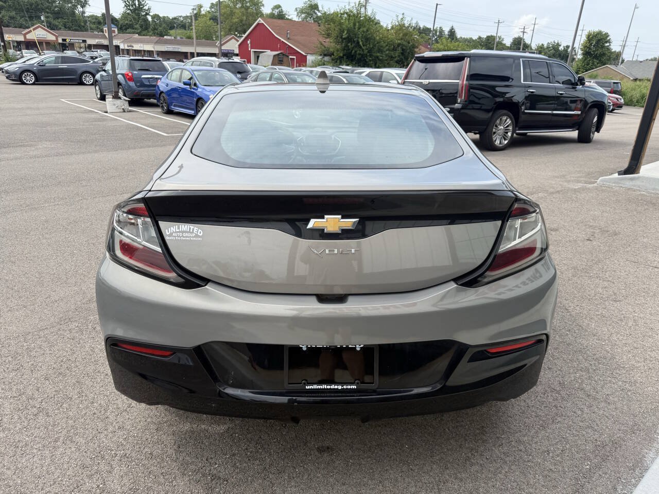 Used 2017 Chevrolet Volt LT FWD image 9