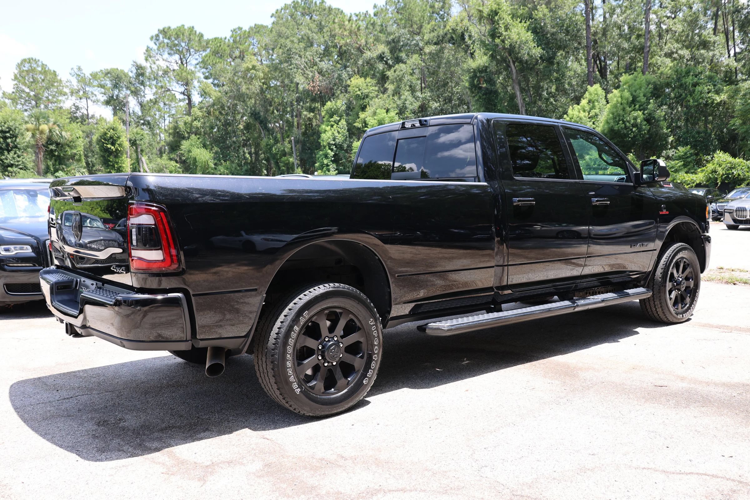 Used 2022 RAM 3500 Big Horn w/ Level C Equiment Group AWD/4WD image 42