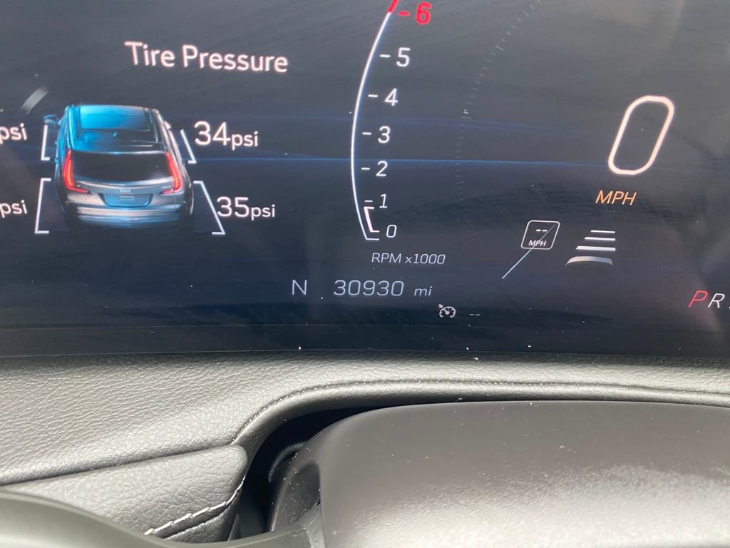 Used 2024 Cadillac XT4 Premium Luxury AWD/4WD image 15