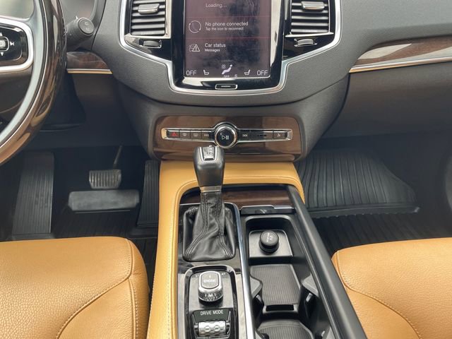 Used 2016 Volvo XC90 T6 Momentum w/ Vision Package AWD/4WD image 11