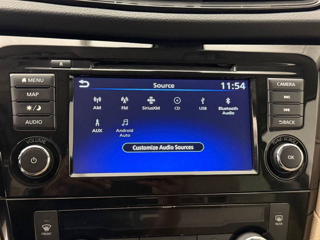 Used 2019 Nissan Rogue SV w/ Premium Package FWD image 24