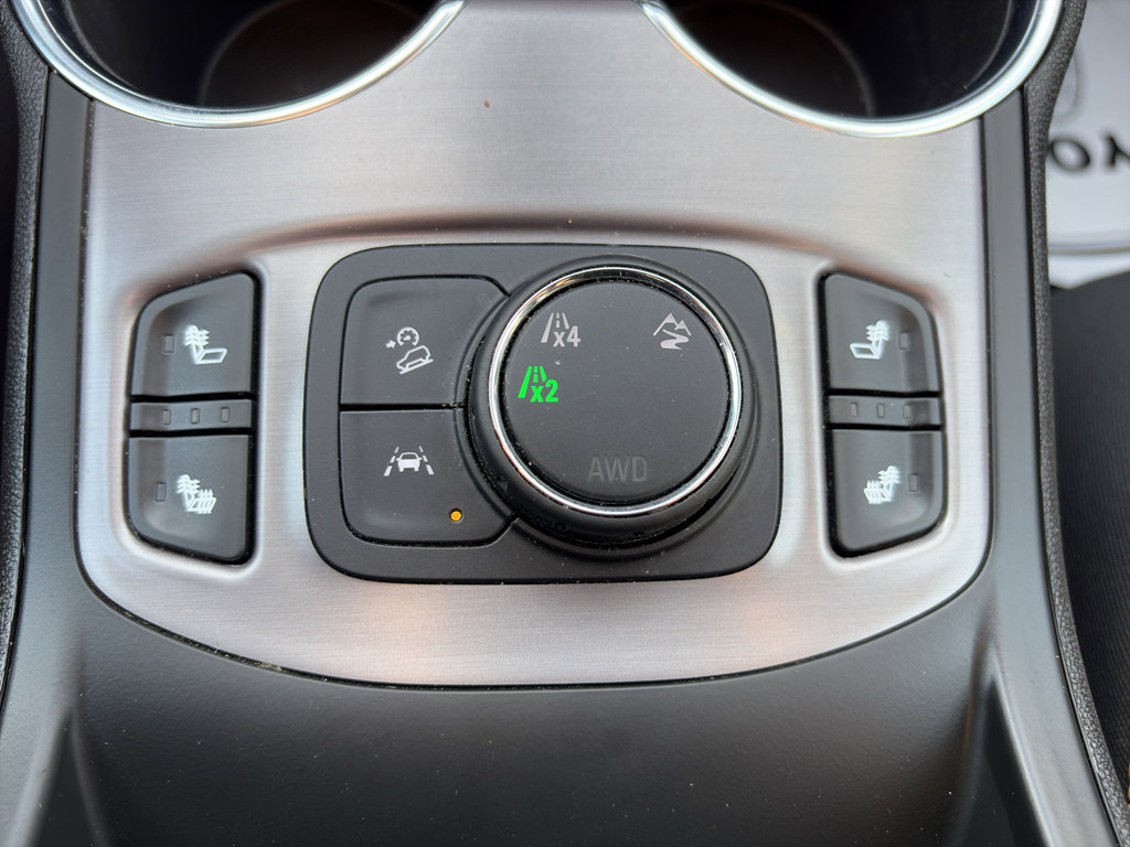 Used 2024 GMC Terrain AT4 w/ LPO, Floor Liner Package AWD/4WD image 28