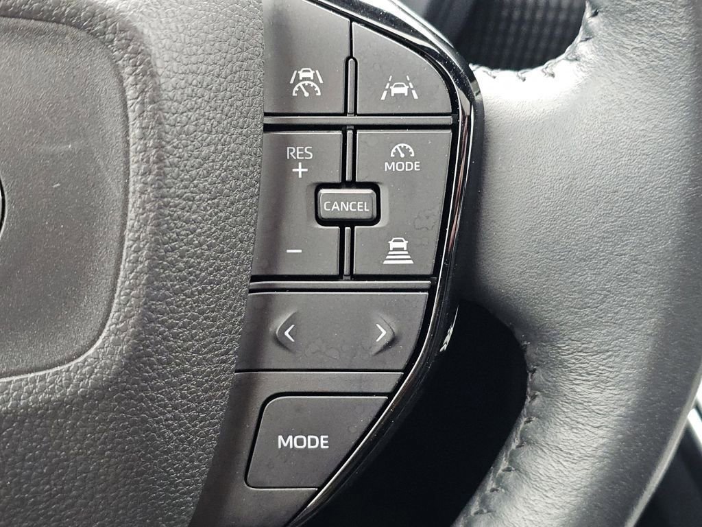 Used 2023 Toyota bZ4X Limited image 13