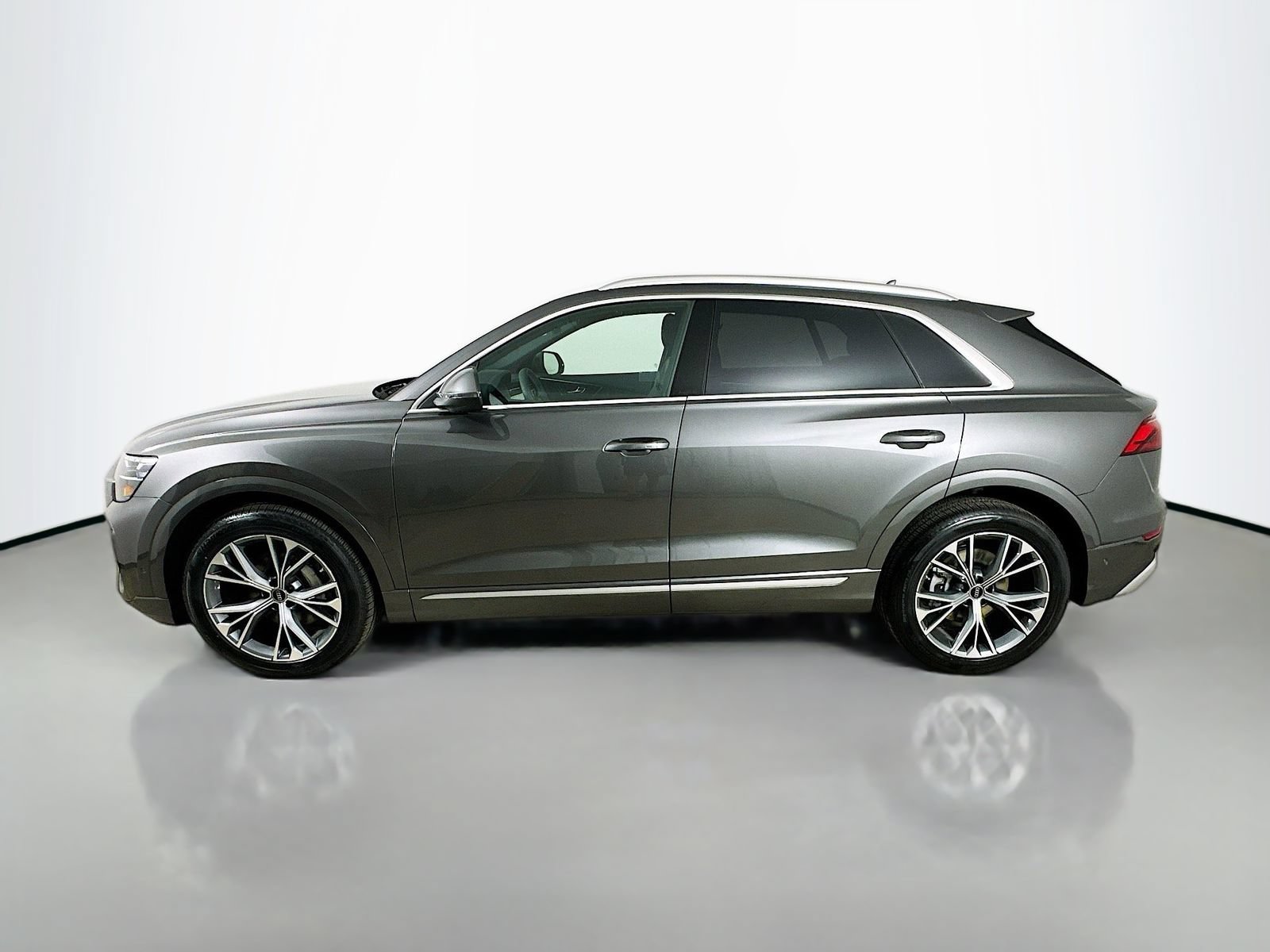 New 2026 Audi Q8 Premium Plus AWD/4WD image 8