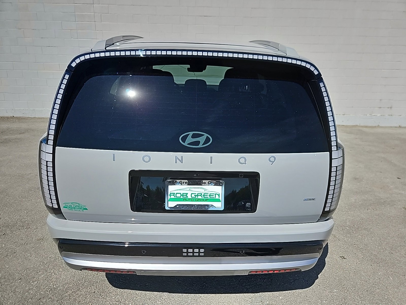 New 2026 Hyundai Ioniq 9 SEL image 5