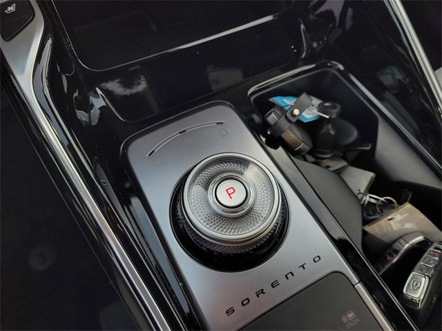 Used 2025 Kia Sorento SX Prestige image 18