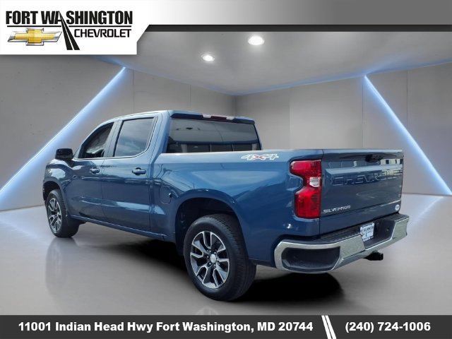 Used 2024 Chevrolet Silverado 1500 LT AWD/4WD image 4