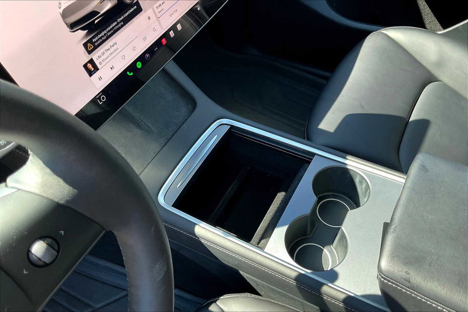 Used 2023 Tesla Model Y AWD image 16