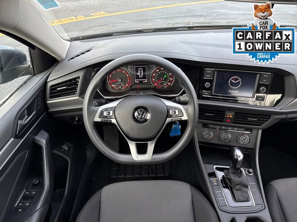 Used 2021 Volkswagen Jetta S image 14
