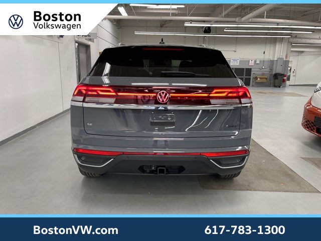 New 2026 Volkswagen Atlas Cross Sport SE image 3