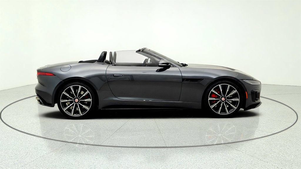 Used 2023 Jaguar F-TYPE R AWD/4WD image 4