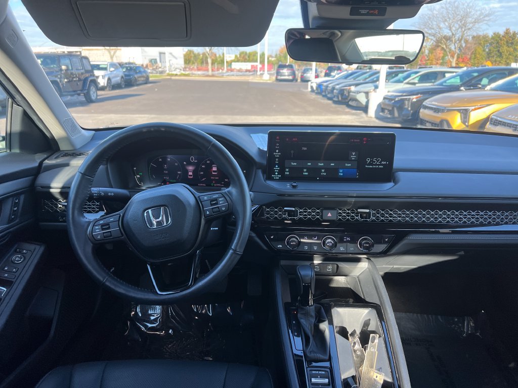 Used 2024 Honda Accord EX-L image 12