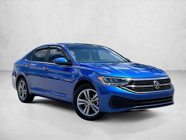 Used 2024 Volkswagen Jetta SE w/ Panoramic Sunroof Package FWD image 11