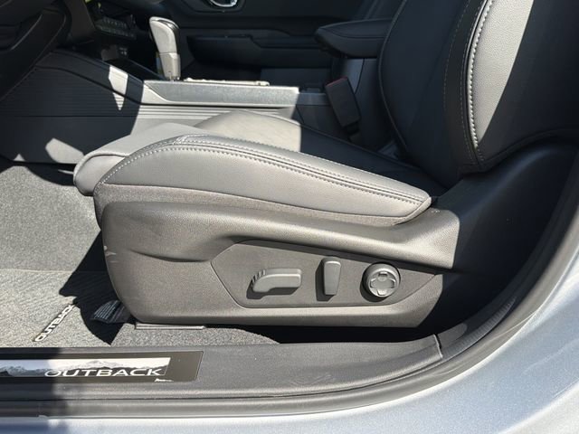 New 2026 Subaru Outback Touring AWD/4WD image 22