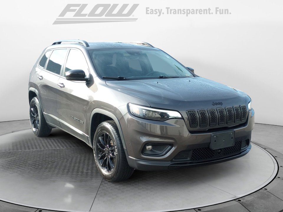 Used 2023 Jeep Cherokee Altitude Lux AWD/4WD video 1