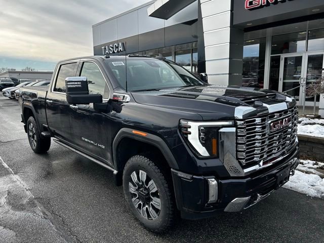 New 2026 GMC Sierra 2500 Denali w/ Denali Reserve Package