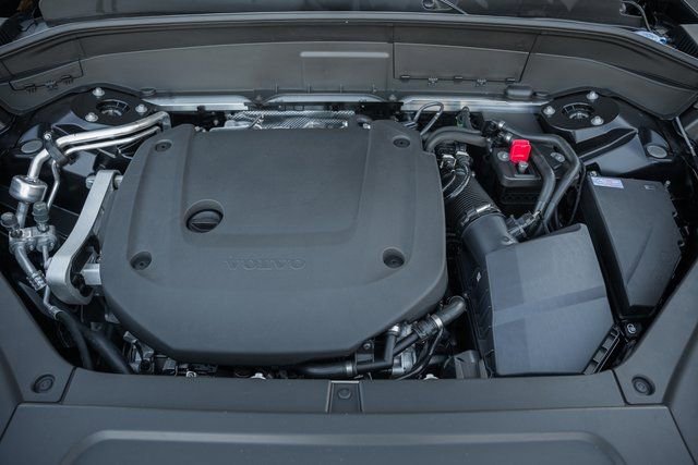 New 2026 Volvo XC90 B6 Ultra w/ Protection Package image 18