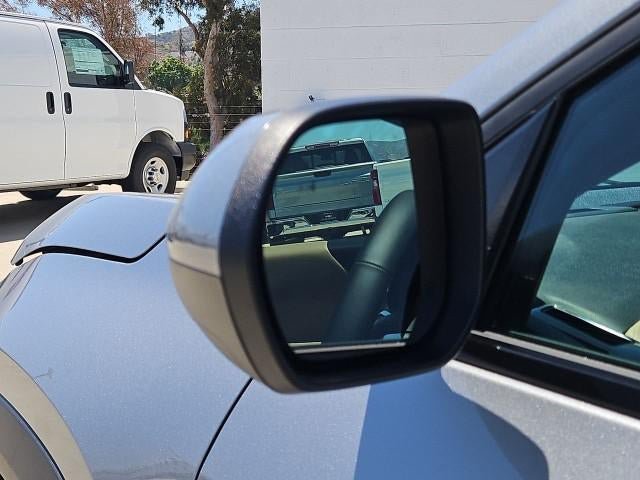 New 2027 Chevrolet Equinox ACTIV FWD image 20